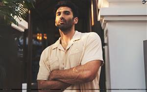 Aditya Roy Kapoor